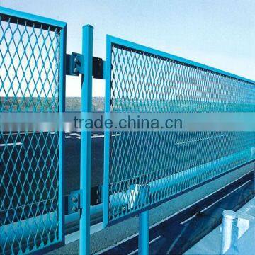 (Manufacturer) Highway Bridge Fence