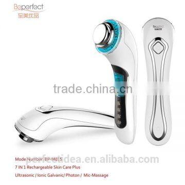 Handheld Photon Therapy Beauty Device