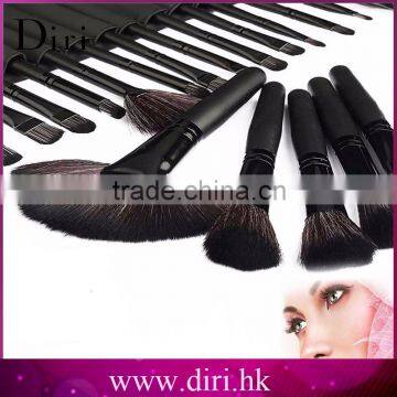 OEM service 32pcs makeup brush set with PU pouch