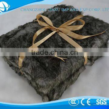 Wholesale Customized super soft fluffy faux fur throw blanket