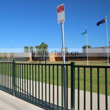 Hot-dipped Galvanized Steel Road Fence/ Pedestrian Fencing photo-5