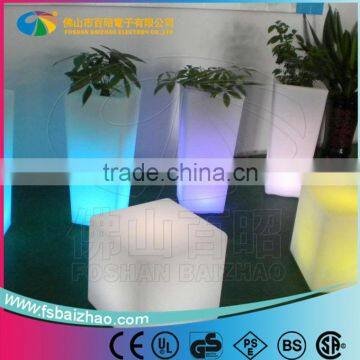 Colors Changing Iluminated LED Garden Outdoor Planter Flower Pot Light photo-4