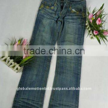 Fashionable jeans for men