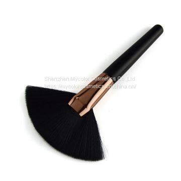 Individual Customize Factory OEM Black Synthetic Hair Fan Brush Makeup Brush photo-2