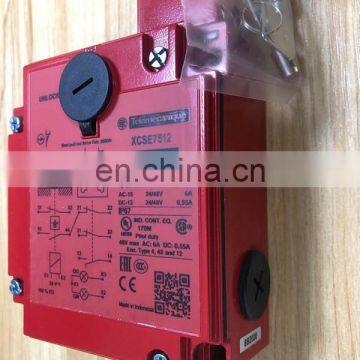 100% Original and New Safety Door Switch Electromagnetic Lock XCSE7512 photo-3