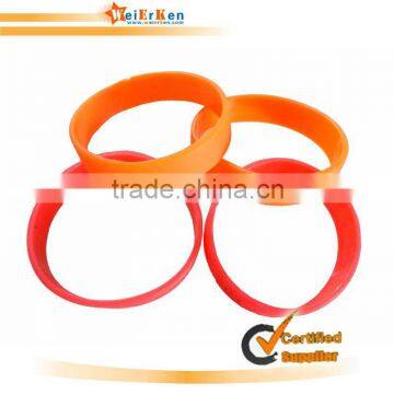 Fashional customerized mosquito bracelet glow