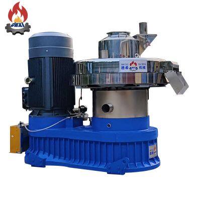 Xgj560p 132KW Agriculture Waste Wood pellet Vertical Ring Die Pellet Machine