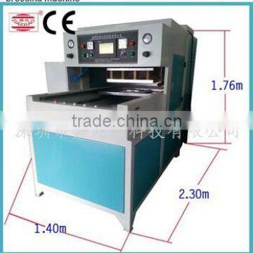 Embossing High Frequency Heat Pressing Machine for Sports Shoe photo-2