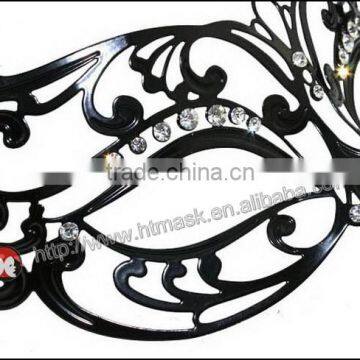 Tastefully Women's Swan Metal Filigree Laser Cut Christmas Carnival Mask photo-3