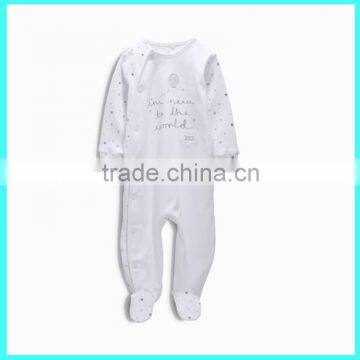 Top quality cheap infant clothing baby rompers white baby sleepers with feet