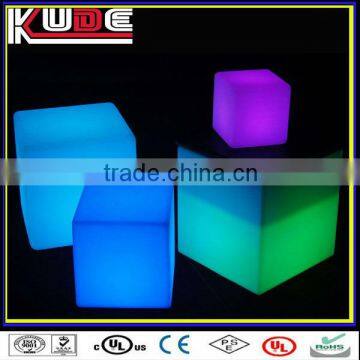 LED illuminated bar furniture plastic cube stool/modern bar stools/clear plastic bar stools