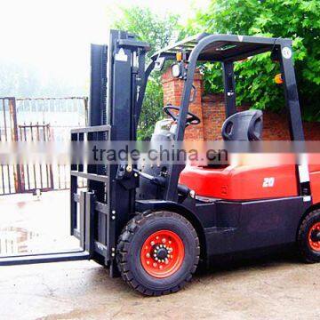 2ton diesel forklift truck cargo loading equipment