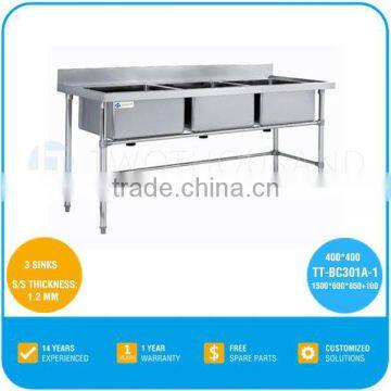 Industrial Kitchen Sinks Stainless Steel - 3 Sinks, AISI201, 4 Legs, 30Kg, L 1500, TT-BC301A-1