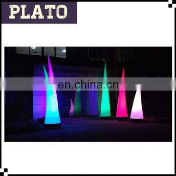 Charming decorative inflatable LED cone for party or wedding / LED triangle pillar