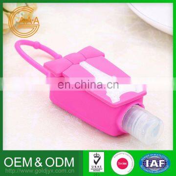 2016 Wholesale Custom Design silicone cute hand sanitizer holders