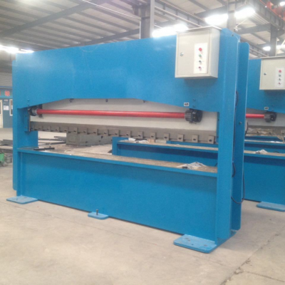 Hot-selling P-type fence mesh bending machine, made in China, factory direct sales