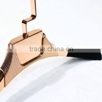 High End Velvet Covered Shoulder Plastic Hanger for Whole Sale photo-3
