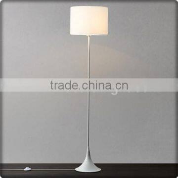 UL CUL Listed Bedroom Bedside Painted White Round Fabric Shade With Foot Switch Trumpet Hotel Floor Lamp Light F30101