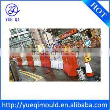 China rotomolding traffic barrier LLDPE