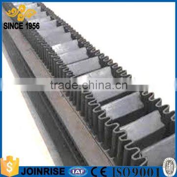 Corrugated sidewall conveyor belt