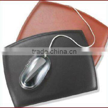 Fashion and personal genuine leather floating mouse pad