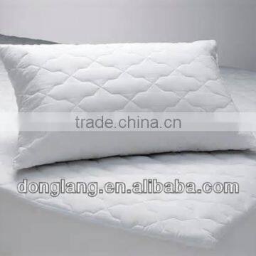 quilted polyester waterproof pillow protector