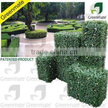 Artificial hedge