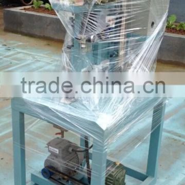 Tarpaulin jointing machine