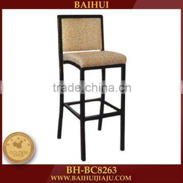 Modern BH-BC8263 imitation wood metal bar stool high chair