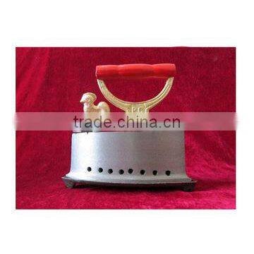 1.8kg Cock Brand Cast Iron Charcoal Iron With Low Price to Dubai