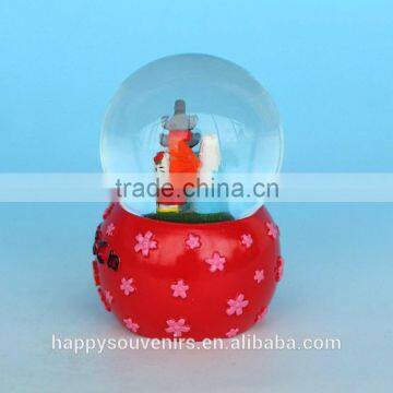 Lovely Hello Kitty Snow Globe photo-3
