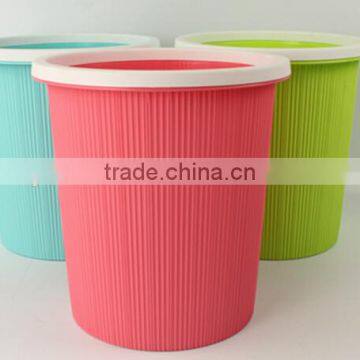 plastic houseware garbage bin