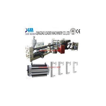 PC structure board extrusion line