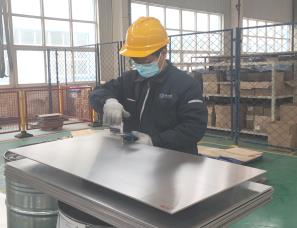 Titanium Sheets for Sugical Implants photo-2
