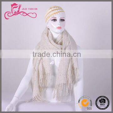 2016 fashion custom 100% acrylic white round infinity knitted scarf