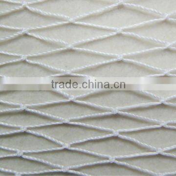 Nylon or polyester multifilament fishing net (white)