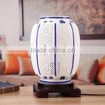 Wholesale ceramic Energy saving table lamp for bedroom made in China