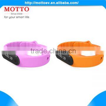 smart band with steps counter and sleep monitor