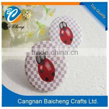 Promotional Bespoke Budget Cartoon Tin button Badges / small tinplate button badge in nice shapes and design with cheap price