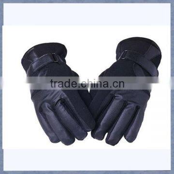 Good quality sporting gloves