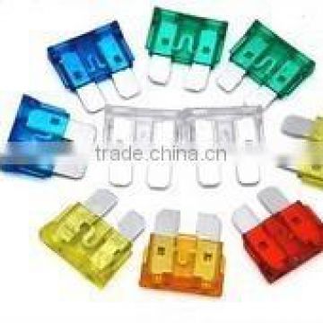 China supplier:Medium car fuse/ Blade auto car fuse/automotive fuse standard fuse