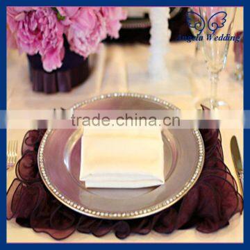 NP010 Wholesale hot sale elegant fancy folding wedding decoration purple organza ruffled plate mat