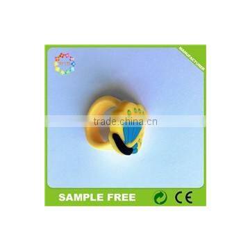 Longlasting Universal Hot Product Children Finger Ring In Plastic Capsule