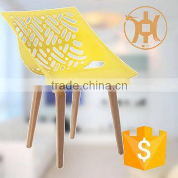 HC-N003 clear 3v outdoor plastic chair wood frame