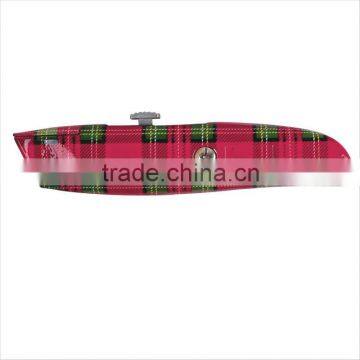 New Product Beautiful Design Safety Cutter Knife/Knife Cutter