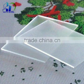 high transmittance tempered low iron glass for solar glass