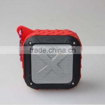 New Arrive Outdoor Solar Panels Charge Bluetooth Speaker Solar Waterproof Stereo Speaker photo-2