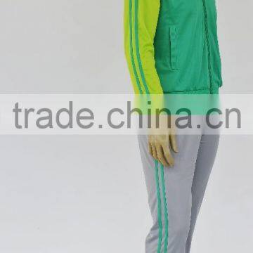 Hot Factory OEM High Quality 100% Polyester Sportswear