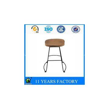 Hot Selling Industrial High Quality Pinewood Pile Seat Kitchen Elegant Bar Stool