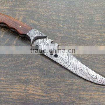 udk h103" custom handmade Damascus hunting knife with Walnut wood handle